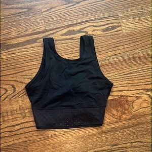 Lululemon Crop Top Black - Size 4